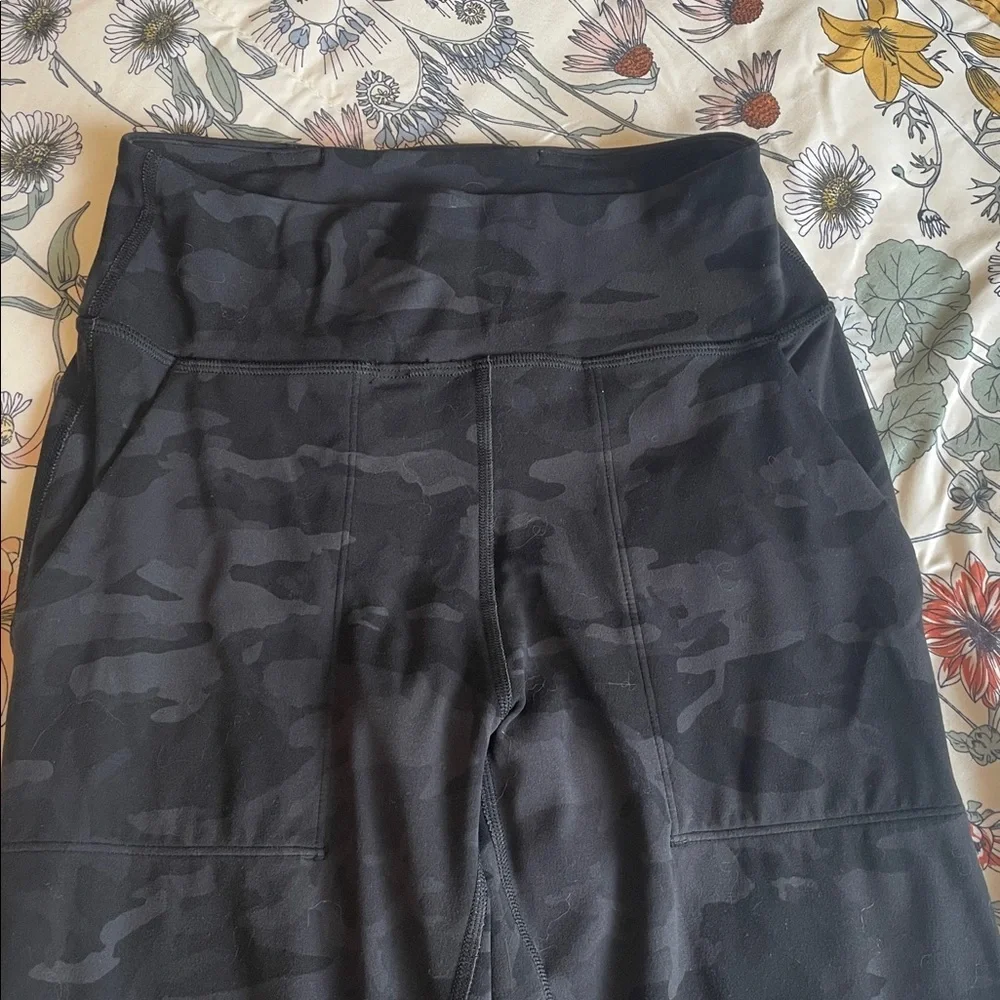 Lululemon align Camouflage Joggers